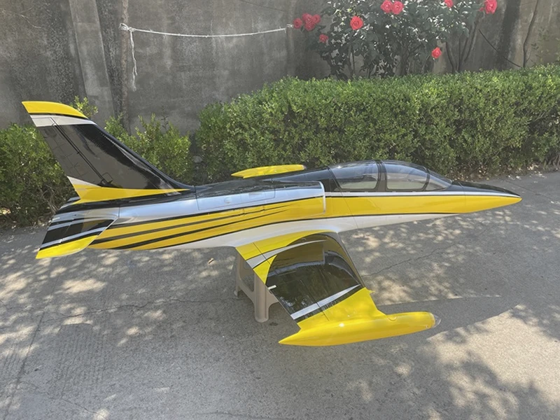 Aero L-39 — 2.6 m photo 12